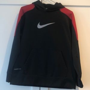 Nike thermal fit hoodie